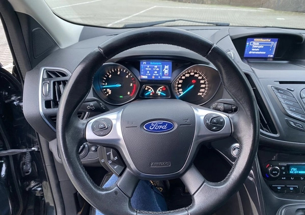 Ford Kuga cena 55900 przebieg: 146059, rok produkcji 2015 z Poręba małe 326